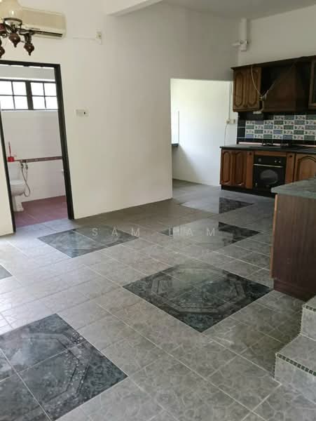 Townhouse for Sale in Meru Valley (Ipoh) - Sam Lam - Kitchen - PropertyGuru.com.my