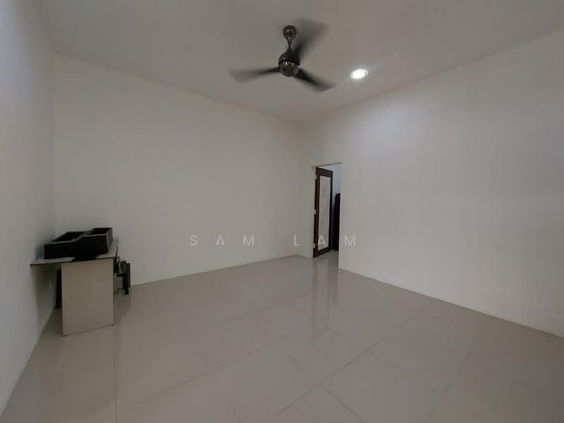 Rumah Berkembar untuk Dijual di Ipoh (Perak) - Sam Lam - Living Room - PropertyGuru.com.my