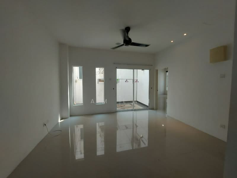 Rumah Berkembar untuk Dijual di Ipoh (Perak) - Sam Lam - Living Room - PropertyGuru.com.my