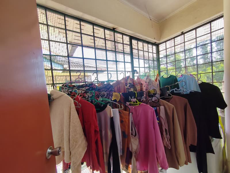Apartment for Sale at Pinewood Court - Yean Ma - Balcony - PropertyGuru.com.my