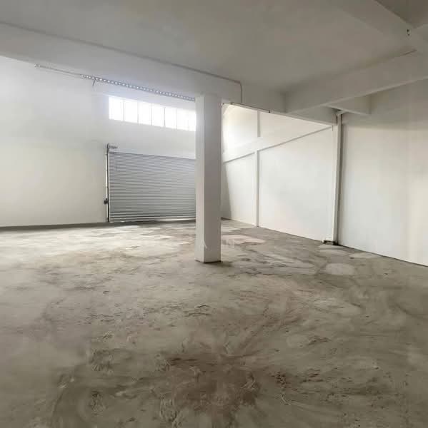 Kilang untuk Dijual di Taman Perindustrian Puchong Utama (Puchong) - Chan . - Interior - PropertyGuru.com.my