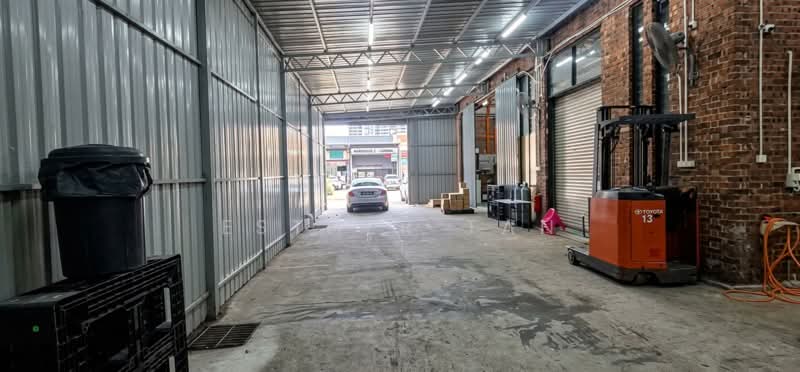 Semi-D Factory for Rent in Kampung Baru Subang (Sungai Buloh) - Esther Tan - Exterior - PropertyGuru.com.my