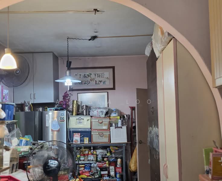 2-storey Terraced House for Sale in SS17 (Subang Jaya) - Angela Looi - Kitchen - PropertyGuru.com.my