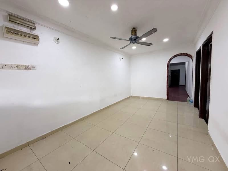 Rumah Teres untuk Dijual di Taman Pandamaran Jaya (Pelabuhan Klang) - Tom Lee - PropertyGuru.com.my