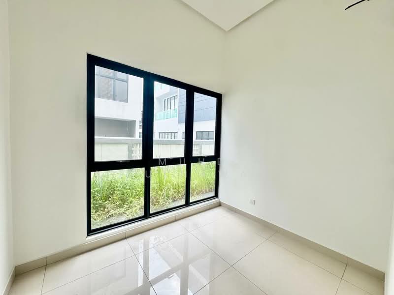 Semi-Detached House for Sale in Shah Alam (Selangor) - Muhd Khairulnawawi Kamaruddin - PropertyGuru.com.my