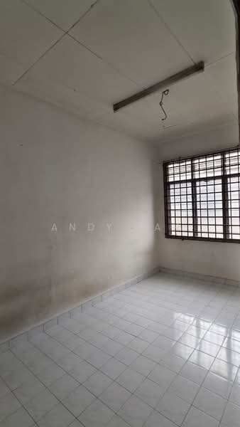 1-storey Terraced House for Sale in Taman Puteri Wangsa (Ulu Tiram) - Andy Tan - Interior - PropertyGuru.com.my