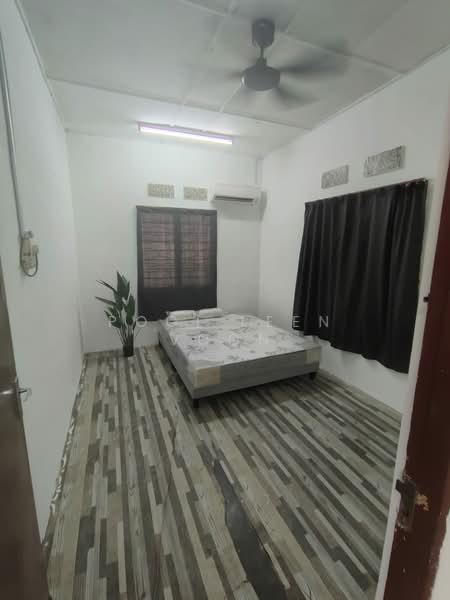 1-storey Terraced House for Rent in Taman Abad (Johor Bahru) - Pooi Leen Voon - PropertyGuru.com.my