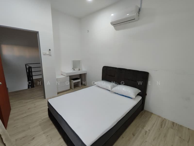 Kediaman Servis untuk Disewa di Trio Permai - Chang Hoong Wen - Bedroom - PropertyGuru.com.my