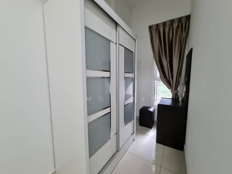 Kondominium untuk Disewa di Tropicana Bay Residences - Simon Saw - Bedroom - PropertyGuru.com.my