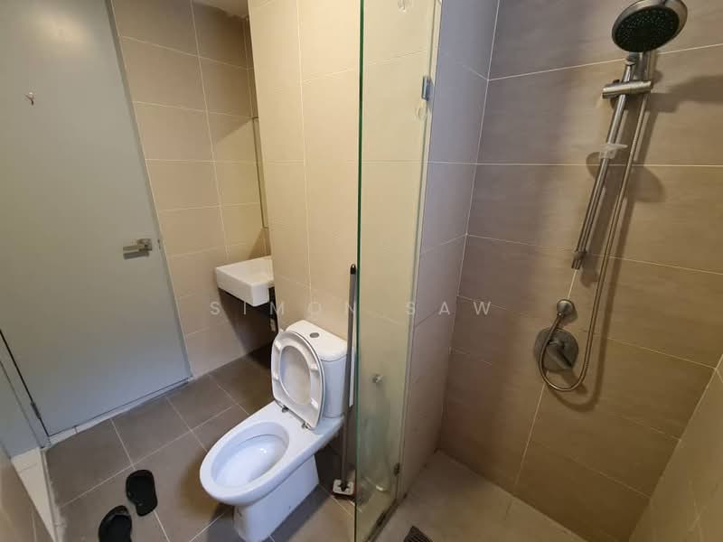 Kondominium untuk Disewa di Tropicana Bay Residences - Simon Saw - Bathroom - PropertyGuru.com.my