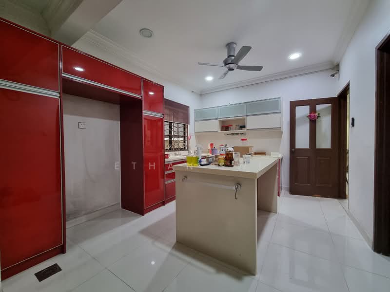 Semi-Detached House for Sale in Sungai Buloh (Selangor) - Ethan Swe - Kitchen - PropertyGuru.com.my