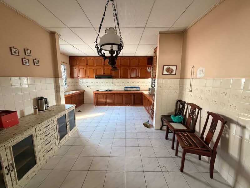 Rumah Banglo untuk Dijual di Kampung Tunku (Petaling Jaya) - RAIS . - - PropertyGuru.com.my
