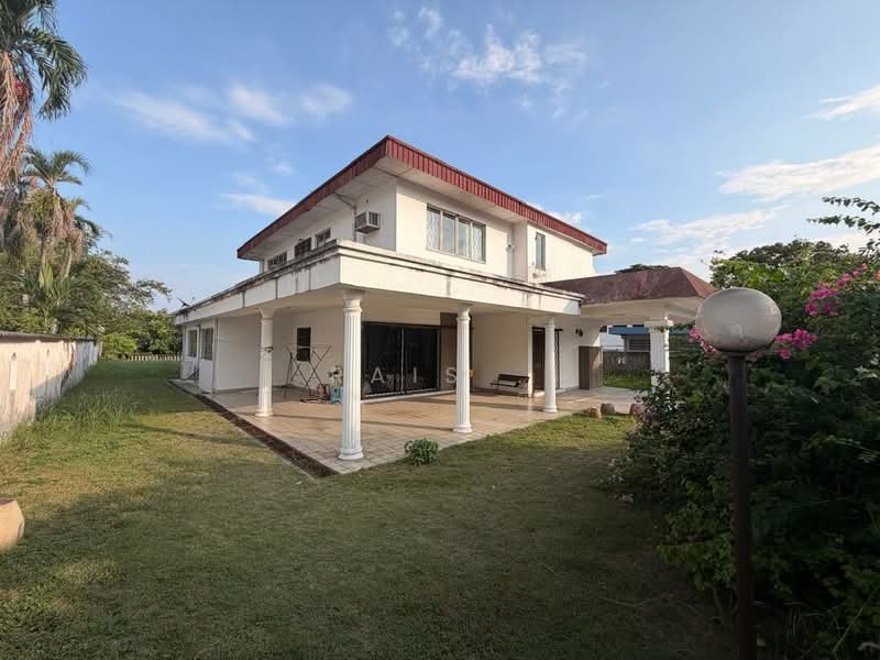 Rumah Banglo untuk Dijual di Kampung Tunku (Petaling Jaya) - RAIS . - - PropertyGuru.com.my