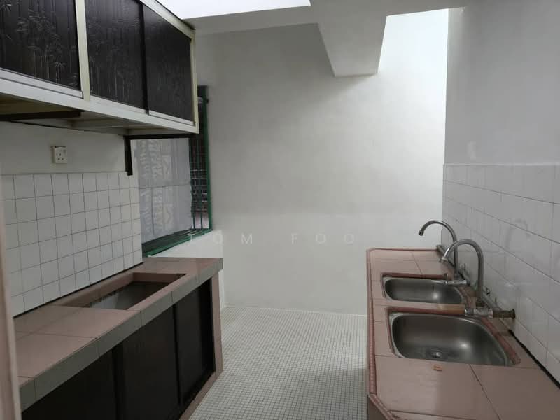 Apartment for Rent at Kuchai Entrepreneurs Park Apartment - Tom Foo - Kitchen - PropertyGuru.com.my