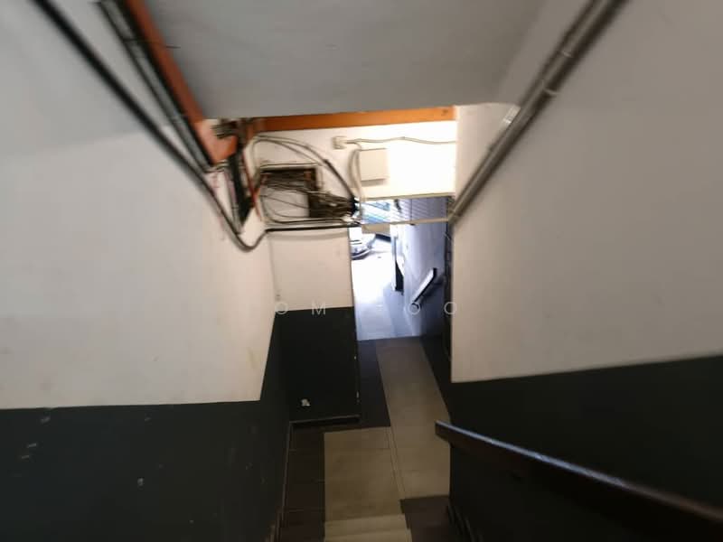 Apartment for Rent at Kuchai Entrepreneurs Park Apartment - Tom Foo - Corridor - PropertyGuru.com.my