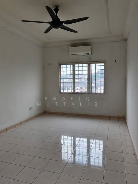 Apartment for Rent at Pangsapuri Bayu Suria (Summerfields Apartments) - Shafiq Muttalib - PropertyGuru.com.my