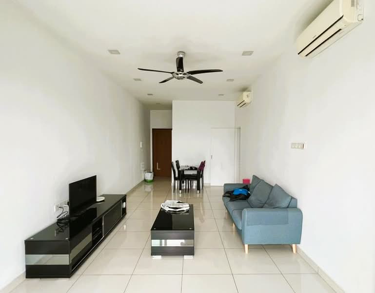 Condominium for Sale at Sri Putramas III / Royal Regent - Evelyn Lee - Living Room - PropertyGuru.com.my