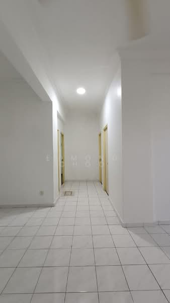 Apartment for Sale at Pangsapuri Sri Angkasa - Edmond Choo - Corridor - PropertyGuru.com.my