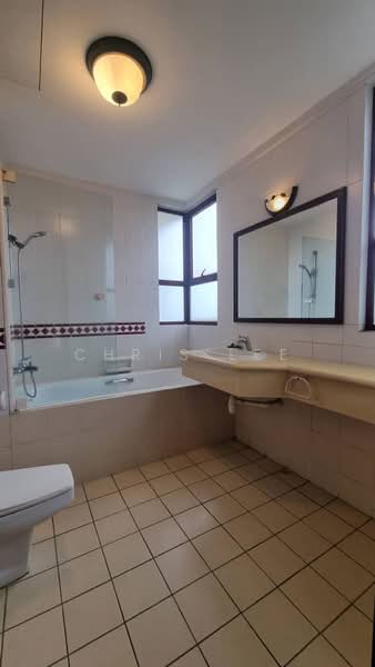 Condominium for Rent at Sri Penaga - Chris Lee - Bathroom - PropertyGuru.com.my