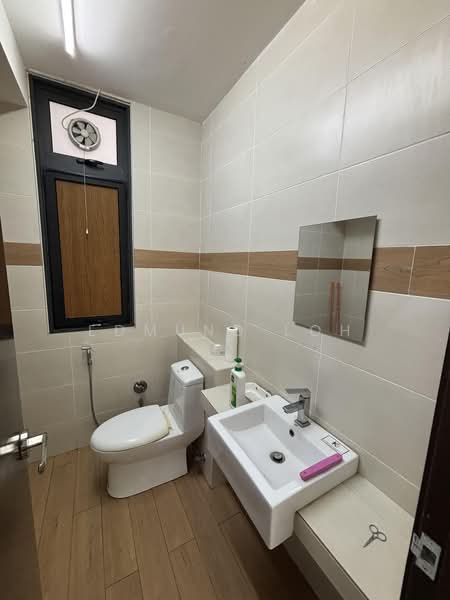 Service Residence for Sale at 8Scape Residence @ Sutera - Edmund Loh - Bathroom - PropertyGuru.com.my
