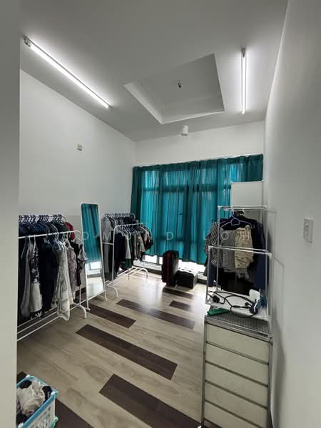 Service Residence for Sale at 8Scape Residence @ Sutera - Edmund Loh - Interior - PropertyGuru.com.my