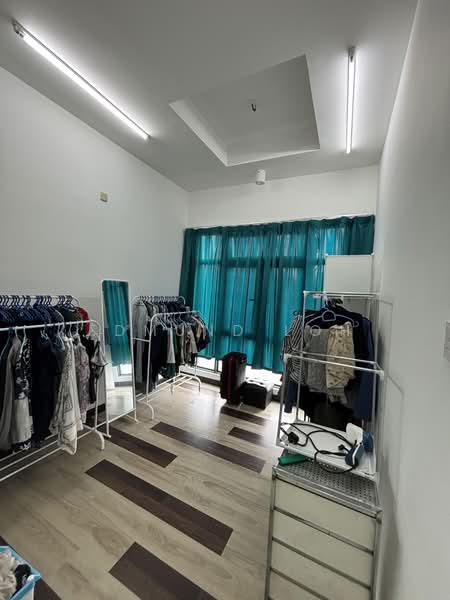 Service Residence for Sale at 8Scape Residence @ Sutera - Edmund Loh - Interior - PropertyGuru.com.my