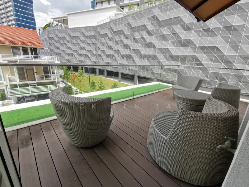 Semi-Detached House for Sale in Tanjung Tokong (Penang) - Dick Ken Tan - Balcony - PropertyGuru.com.my