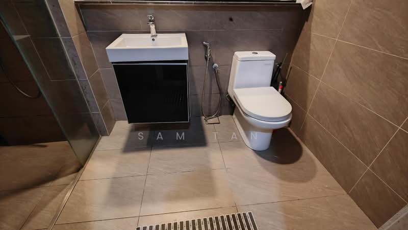 Kondominium untuk Disewa di Grand Medini - Sam Tan - Bathroom - PropertyGuru.com.my