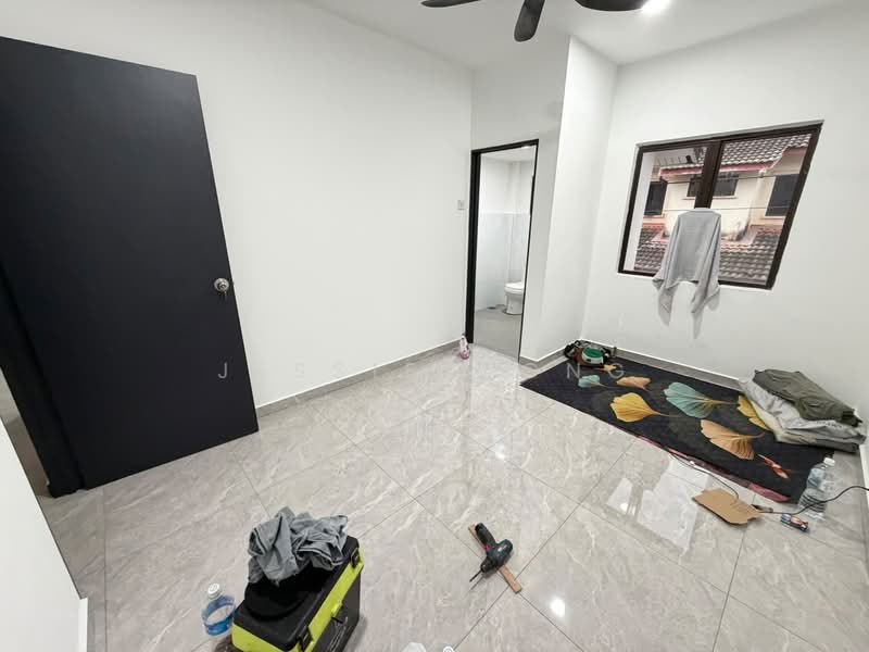 Terraced House for Sale in Bandar Country Homes (Rawang) - Jessie Wong - Interior - PropertyGuru.com.my