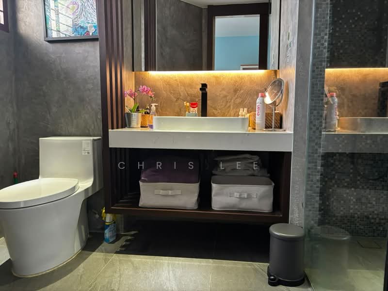 Condominium for Sale at Sri Penaga - Chris Lee - Bathroom - PropertyGuru.com.my