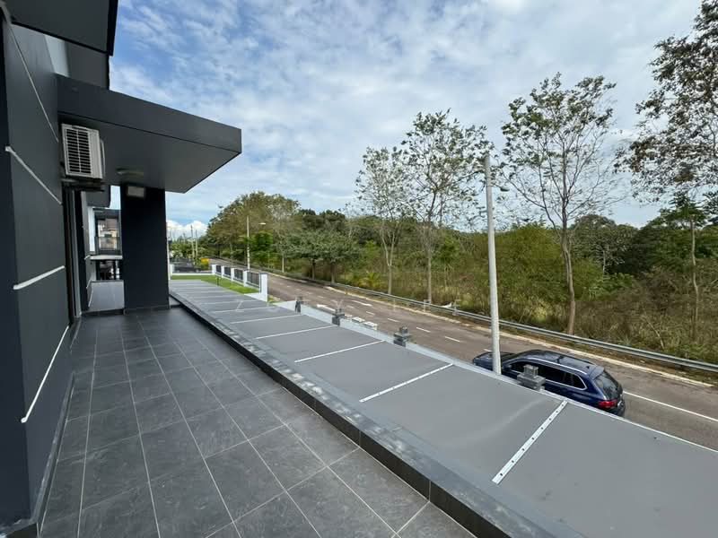Rumah Teres 2 Tingkat untuk Dijual di Bandar Tiram (Ulu Tiram) - Zoey Lee - Exterior - PropertyGuru.com.my