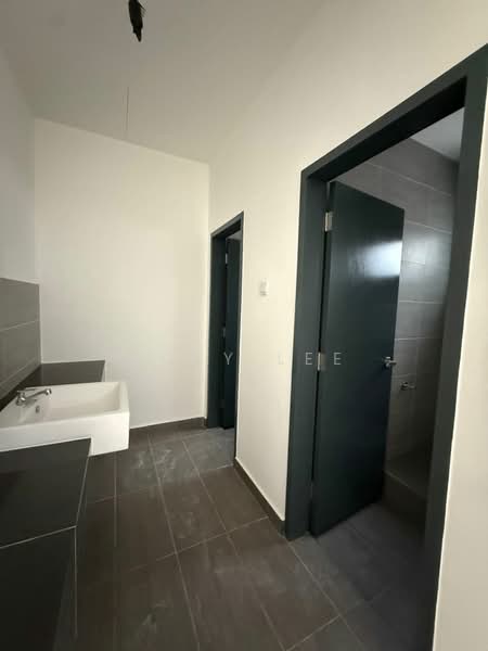 Kedai untuk Disewa di Horizon Hills (Iskandar Puteri (Nusajaya)) - Zoey Lee - Bathroom - PropertyGuru.com.my