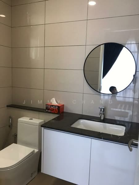 Servis Apartment untuk Disewa di The Park Sky Residence - Jimmy Chang - Bathroom - PropertyGuru.com.my