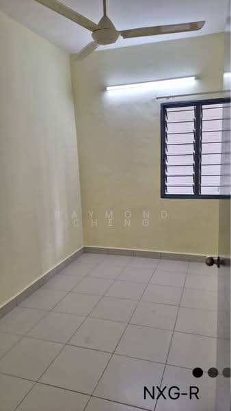 Pangsapuri untuk Dijual di Pangsapuri Akasia (Bandar Botanic) - Raymond Cheng - Interior - PropertyGuru.com.my
