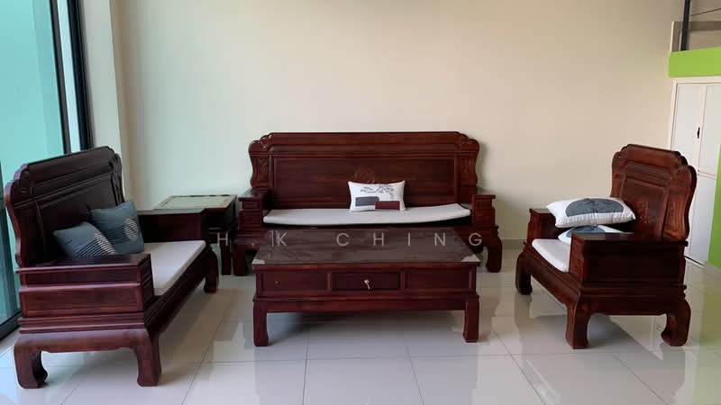 Rumah Teres 3 Tingkat untuk Disewa di Puchong (Selangor) - H.K Ching - Living Room - PropertyGuru.com.my