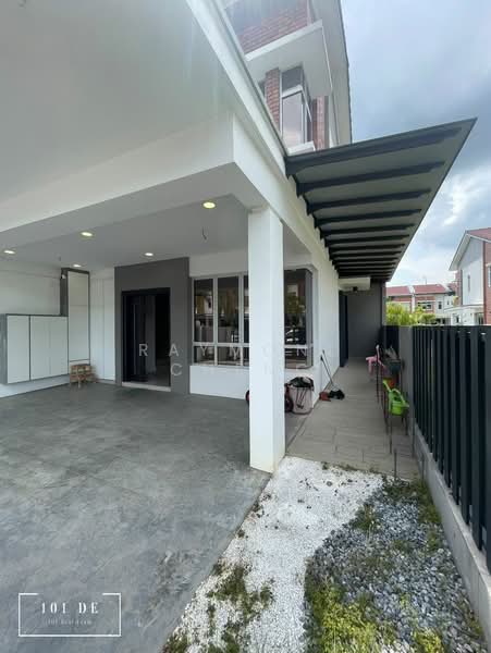 Rumah Teres 2 Tingkat untuk Dijual di Bandar Rimbayu (Telok Panglima Garang) - Raymond Cheng - Exterior - PropertyGuru.com.my