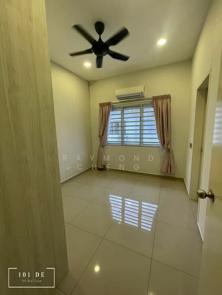 Rumah Teres 2 Tingkat untuk Dijual di Bandar Rimbayu (Telok Panglima Garang) - Raymond Cheng - Interior - PropertyGuru.com.my