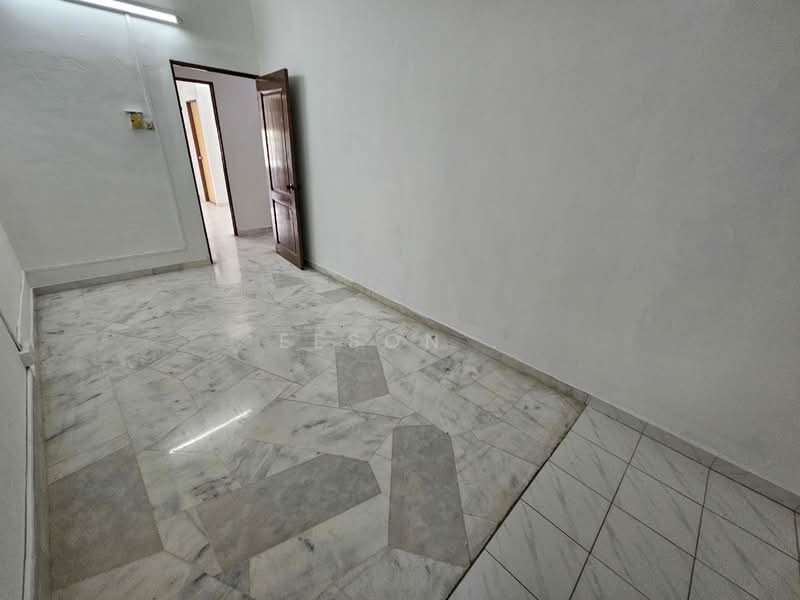 Rumah Teres untuk Dijual di Taman Sri Ramal (Kajang) - Eeson . - Interior - PropertyGuru.com.my