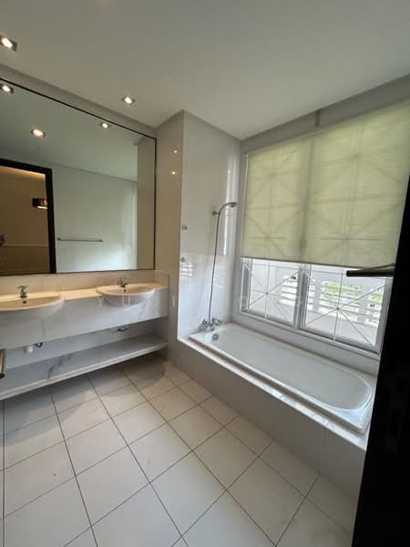 Terraced House for Rent in Tanjung Tokong (Penang) - Yuki Bong - Bathroom - PropertyGuru.com.my