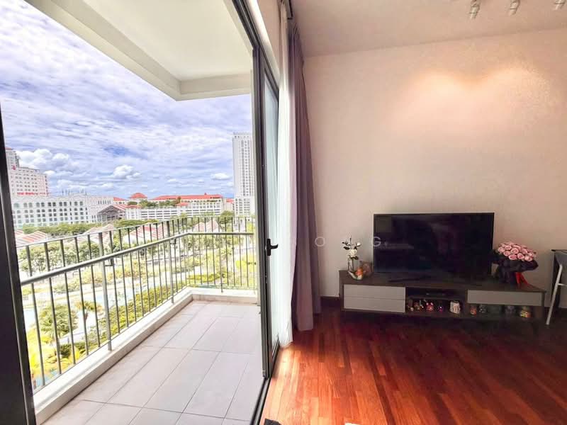 Servis Apartment untuk Disewa di The Tamarind - Yuki Bong - Balcony - PropertyGuru.com.my