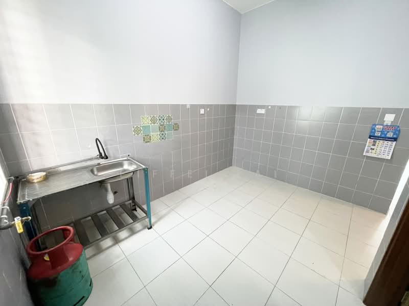 Rumah Teres 2 Tingkat untuk Disewa di Bandar Teknologi Kajang (Kajang) - Eiffel Lai - Kitchen - PropertyGuru.com.my