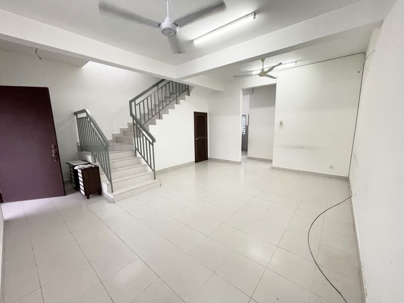 Rumah Teres 2 Tingkat untuk Disewa di Bandar Teknologi Kajang (Kajang) - Eiffel Lai - Interior - PropertyGuru.com.my