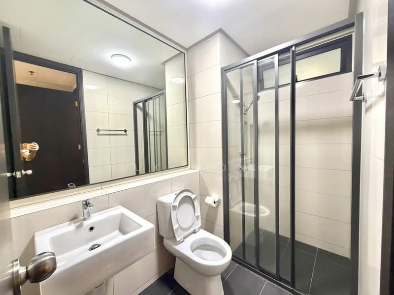 Servis Apartment untuk Disewa di The Tamarind - Yuki Bong - Bathroom - PropertyGuru.com.my
