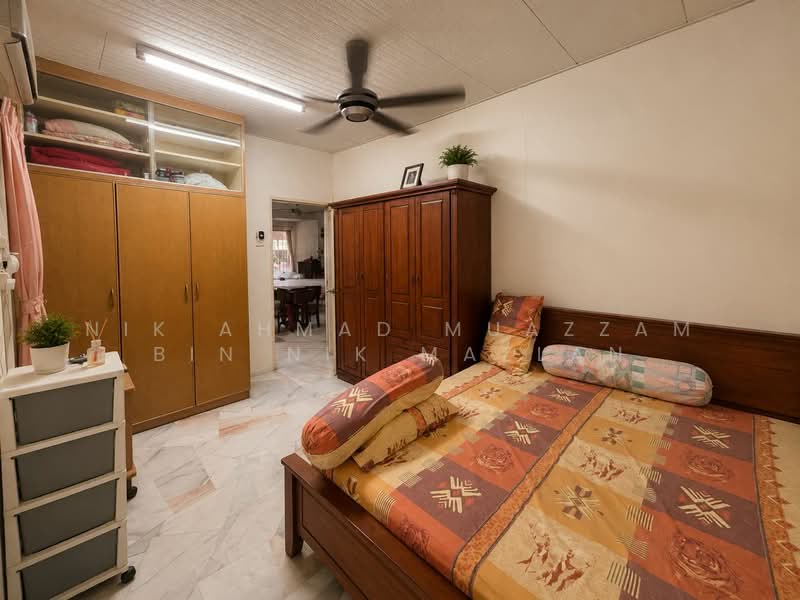 2-storey Terraced House for Sale in Taman Alam Megah (Shah Alam) - Nik Ahmad Muazzam Bin Nik Mazlan - Bedroom - PropertyGuru.com.my