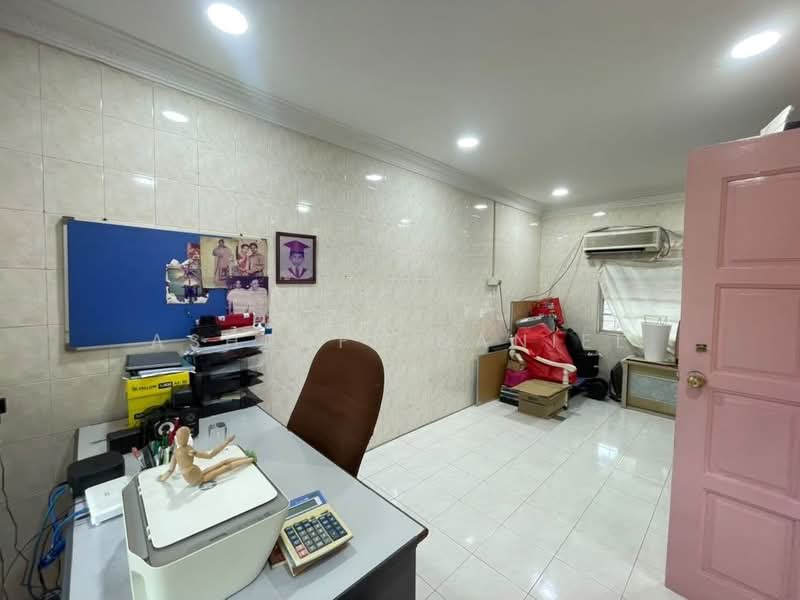 Terraced House for Sale in Klang (Selangor) - Ashraff Daniel - PropertyGuru.com.my