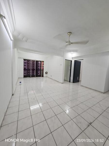 Apartment for Rent at Sri Raya Apartments - Christine Tan - Living Room - PropertyGuru.com.my