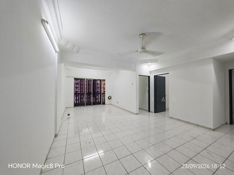Apartment for Rent at Sri Raya Apartments - Christine Tan - Living Room - PropertyGuru.com.my