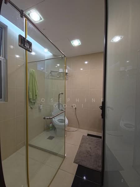 Condominium for Sale at Riana Green Condominium - Josephine Gooi - Bathroom - PropertyGuru.com.my
