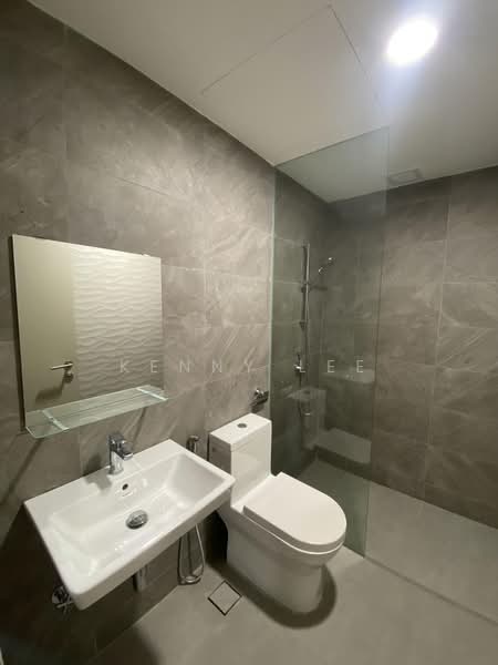 Service Residence for Rent at Quinn Residence - Kenny Lee - Bathroom - PropertyGuru.com.my