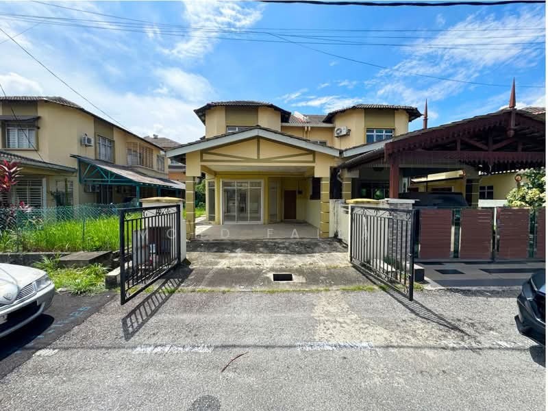 Semi-Detached House for Sale in Sepang (Selangor) - Mohd Faizal - Exterior - PropertyGuru.com.my